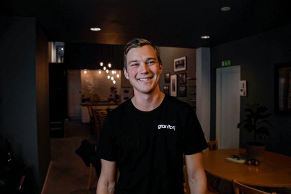 Mentorn Daniel från Granitor Electros lärlingsprogram Startskottet